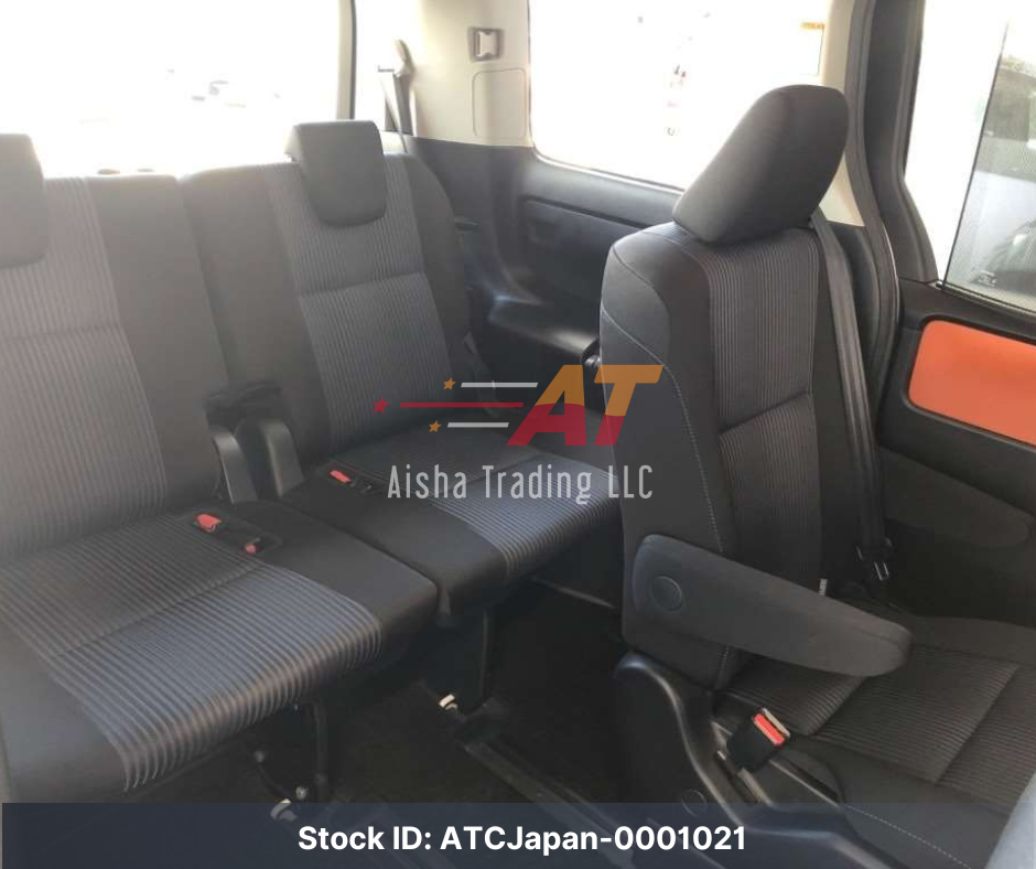 2014 TOYOTA VOXY